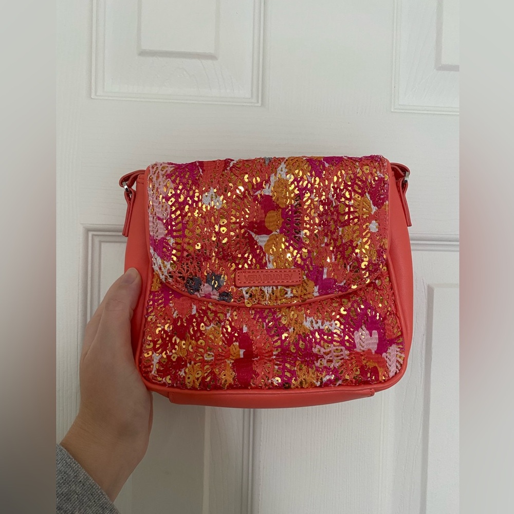 Used Pink Vera Bradley crossbody purse